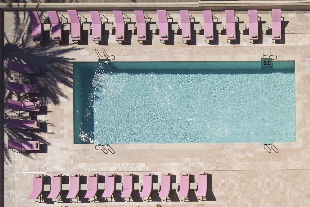 Hotel Pure Salt Garonda