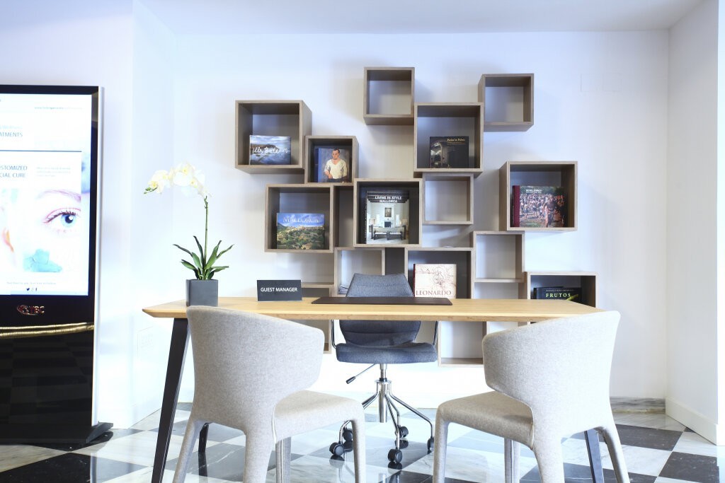 Hotel Pure Salt Garonda