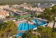 CRYSTAL AURA BEACH RESORT&SPA