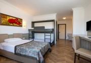 CRYSTAL AURA BEACH RESORT&SPA