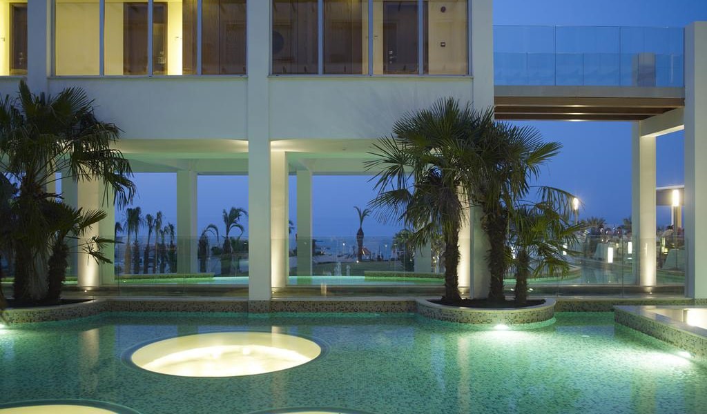 SUNRISE PEARL HOTEL AND SPA
