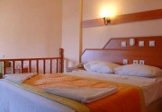 AMOS HOTEL