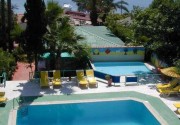 AMOS HOTEL