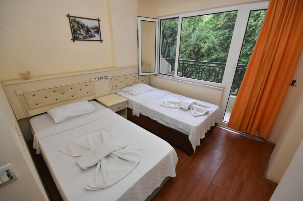 ANERISSA HOTEL
