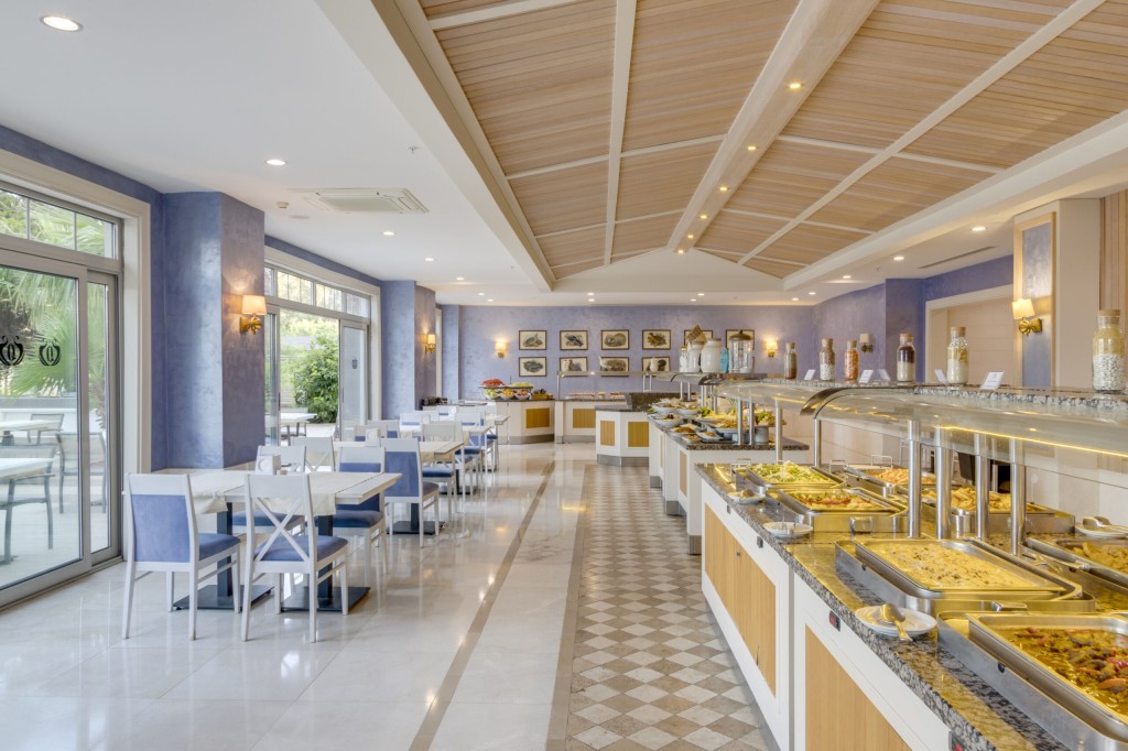 QUADAS HOTEL