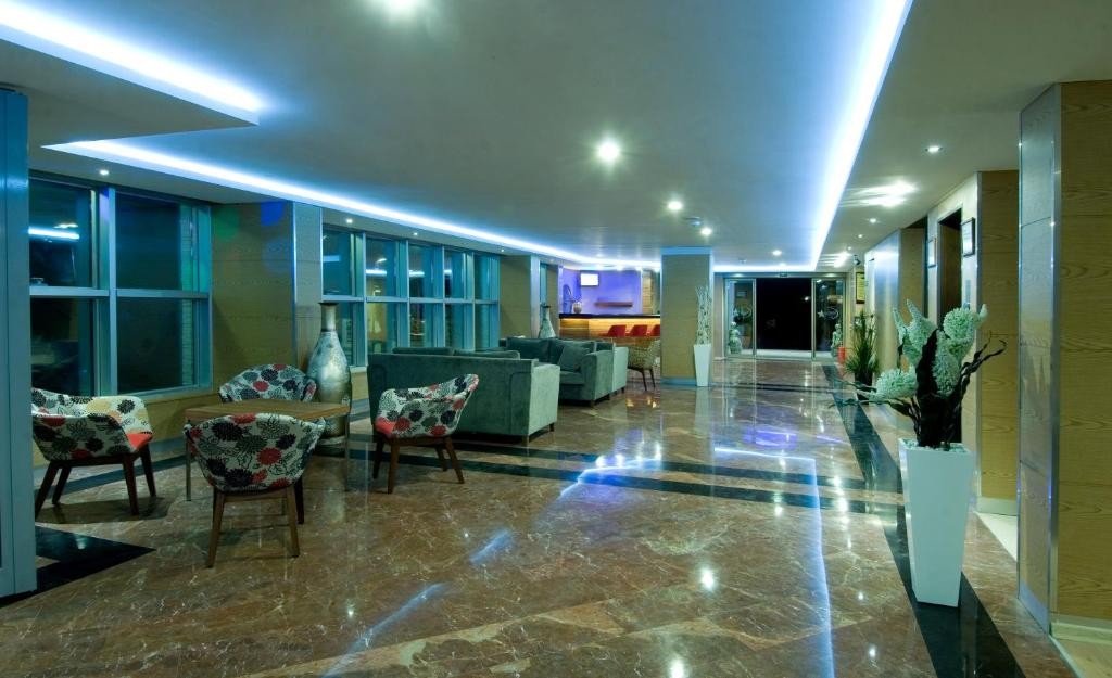 SUPREME HOTEL