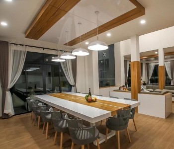 Happy Family Villa