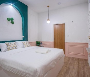 Isara Boutique Hotel and Cafe