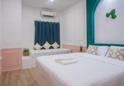 Isara Boutique Hotel and Cafe