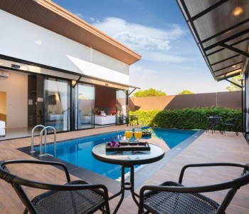 Thames Tara Private Pool Villa Rawai Phuket