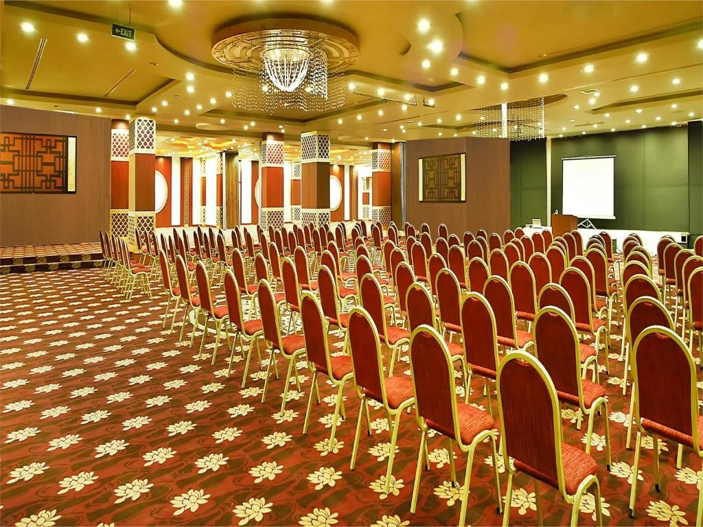 SIAM ELEGANCE SONNENKLAR
