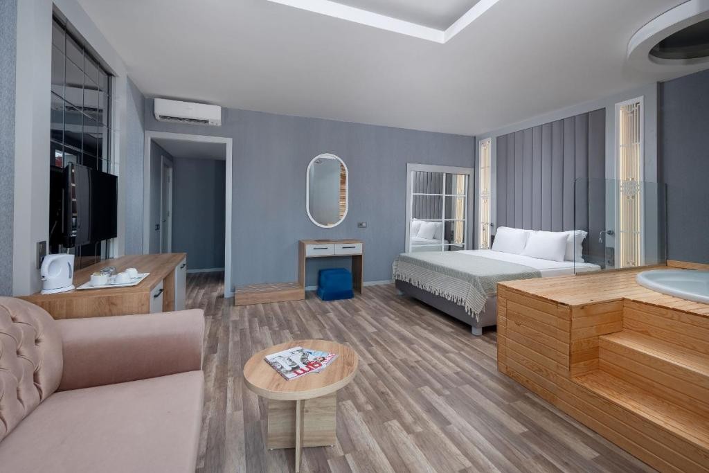 SIAM ELEGANCE SONNENKLAR