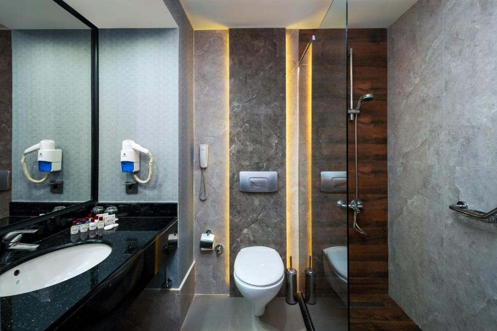 SIAM ELEGANCE SONNENKLAR