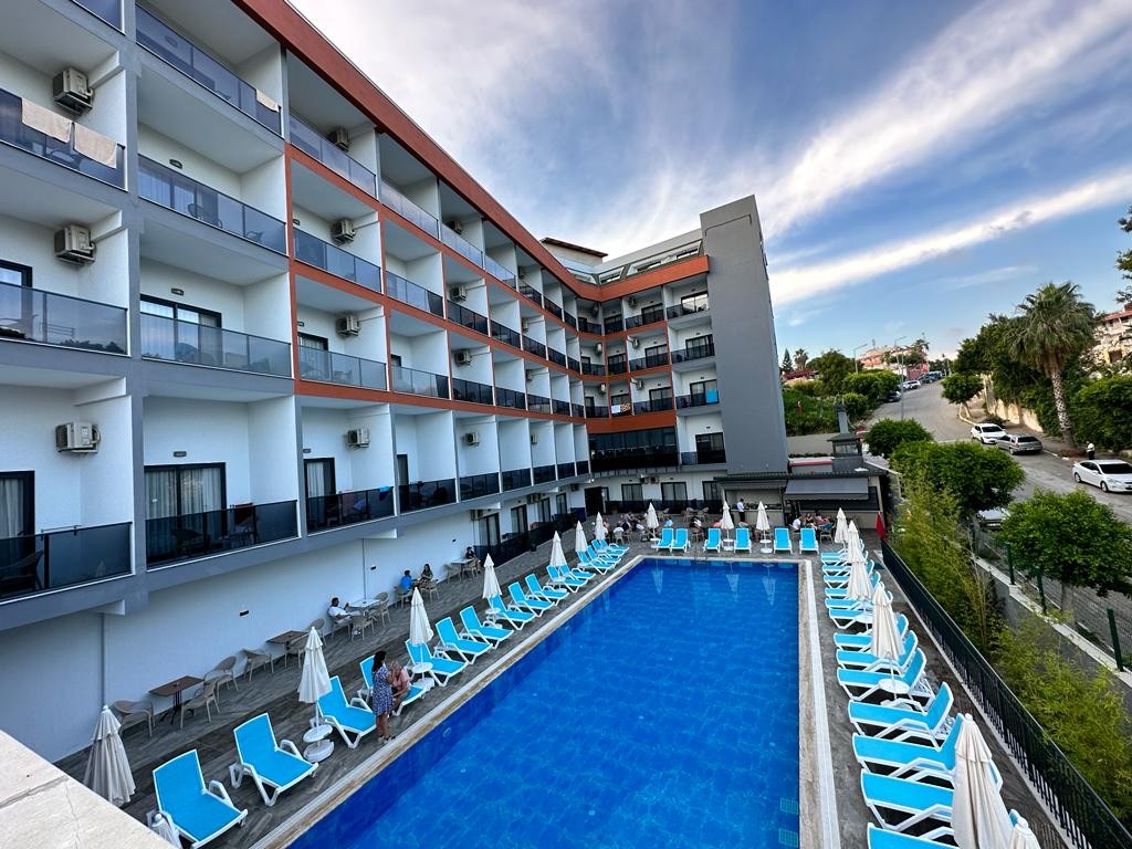 SIDE GOLDEN ROCK HOTEL SPA