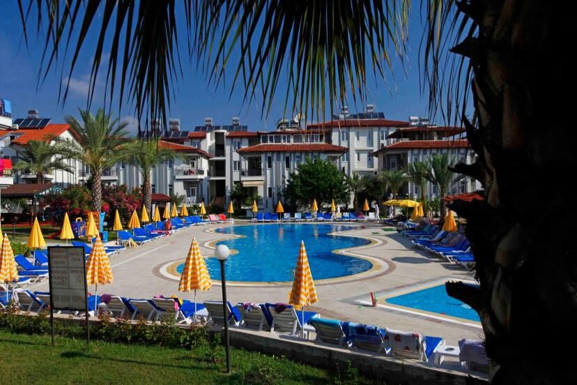 SUNLIGHT GARDEN HOTEL