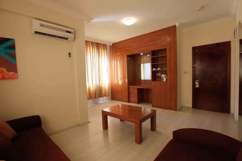 SUNLIGHT GARDEN HOTEL