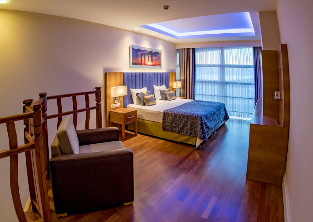 LIBERTY HOTELS LARA