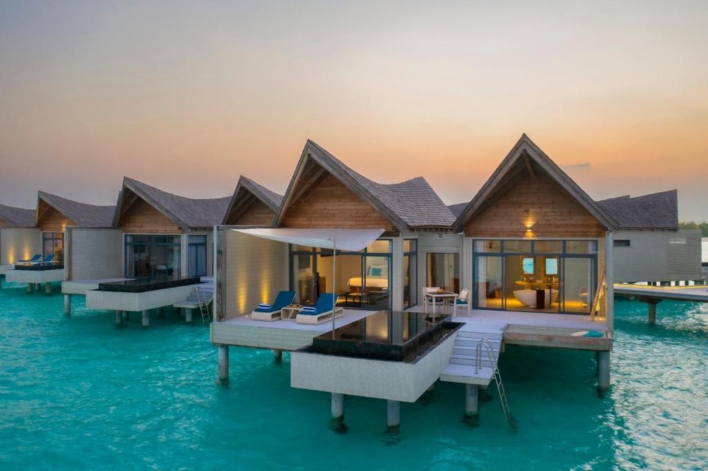 MOVENPICK RESORT KUREDHIVARU MALDIVES