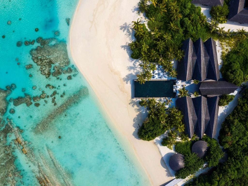 MOVENPICK RESORT KUREDHIVARU MALDIVES