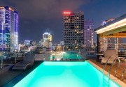 SKY GEM CENTRAL или подобен