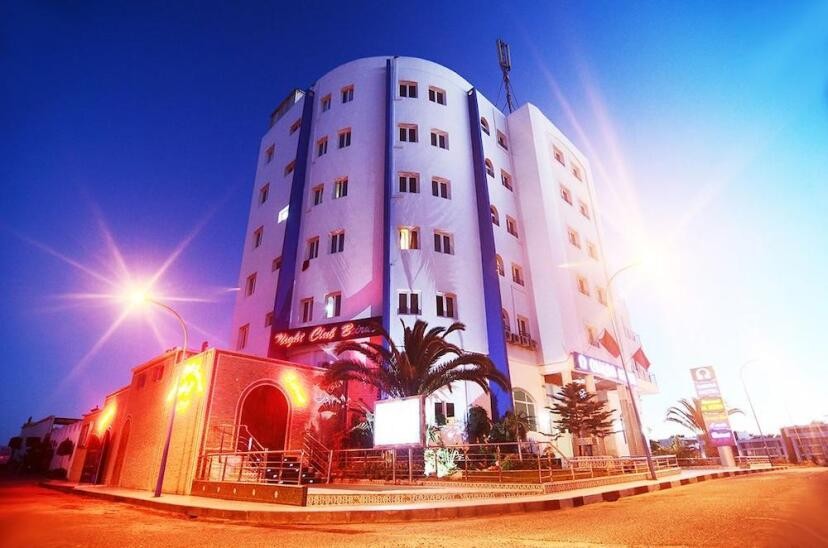 Hotel Omega