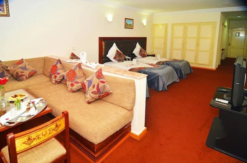 Hotel Omega