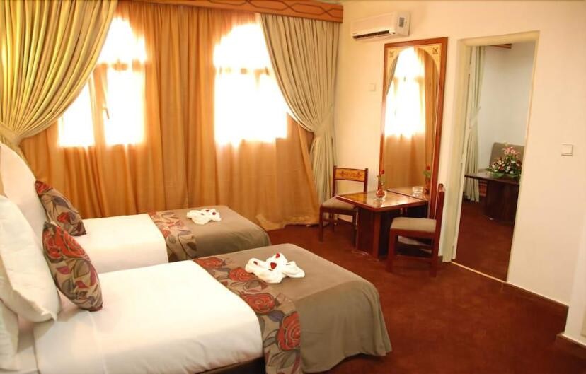 Hotel Omega