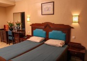 NEW FARAH HOTEL