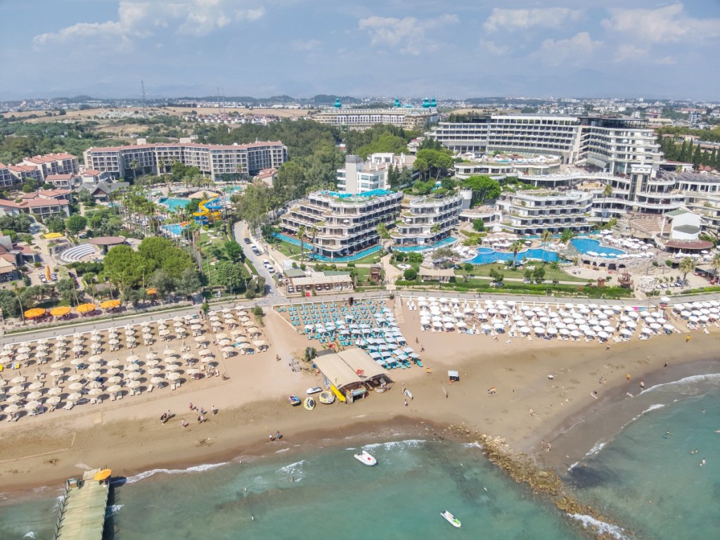 CRYSTAL SUNSET LUXURY RESORT AND SPA