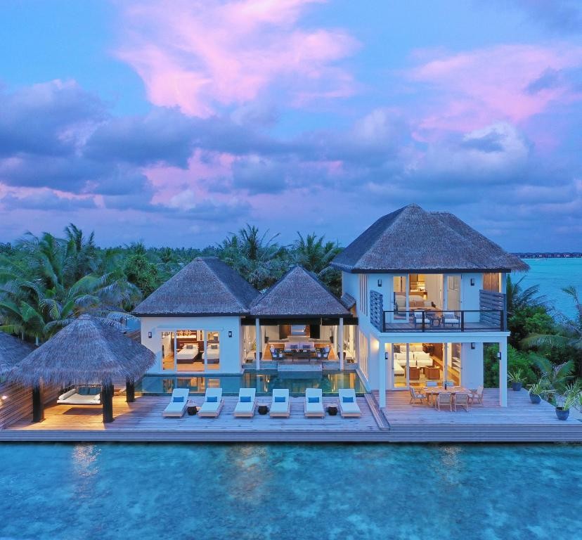 NALADHU MALDIVES