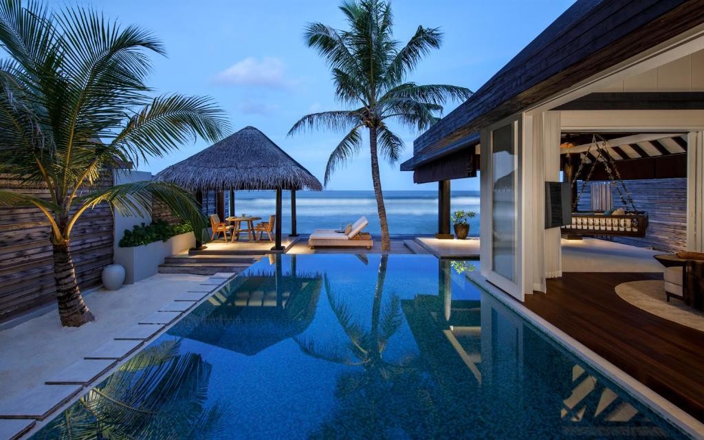 NALADHU MALDIVES
