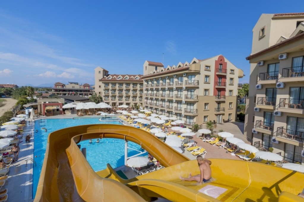 VICTORY RESORT SIDE