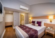 VILLA SIDE RESIDENCE