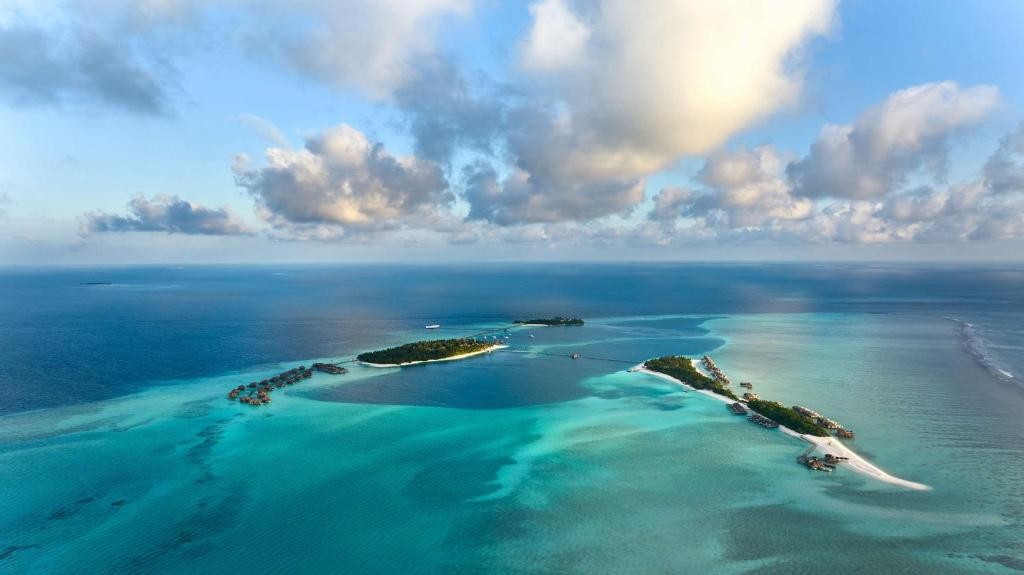 CONRAD MALDIVES RANGALI ISLAND