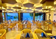 KAANI PALM BEACH