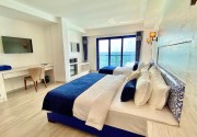 KAANI PALM BEACH