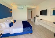KAANI PALM BEACH