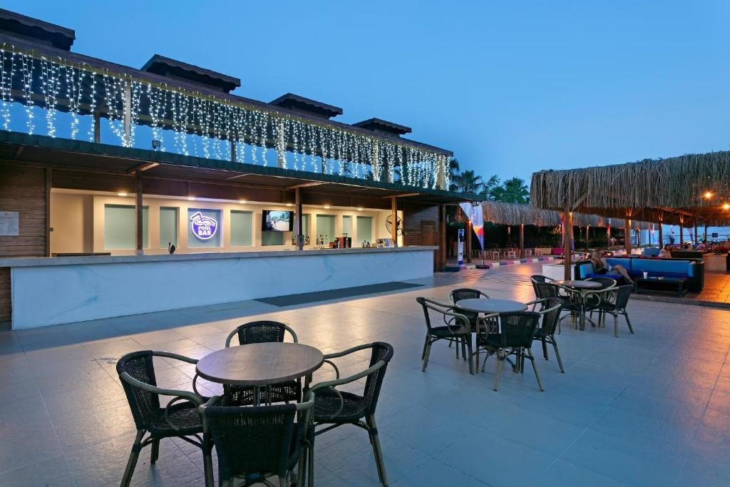 Настаняване в ARMAS LIFE BELEK, Белек, Турция
