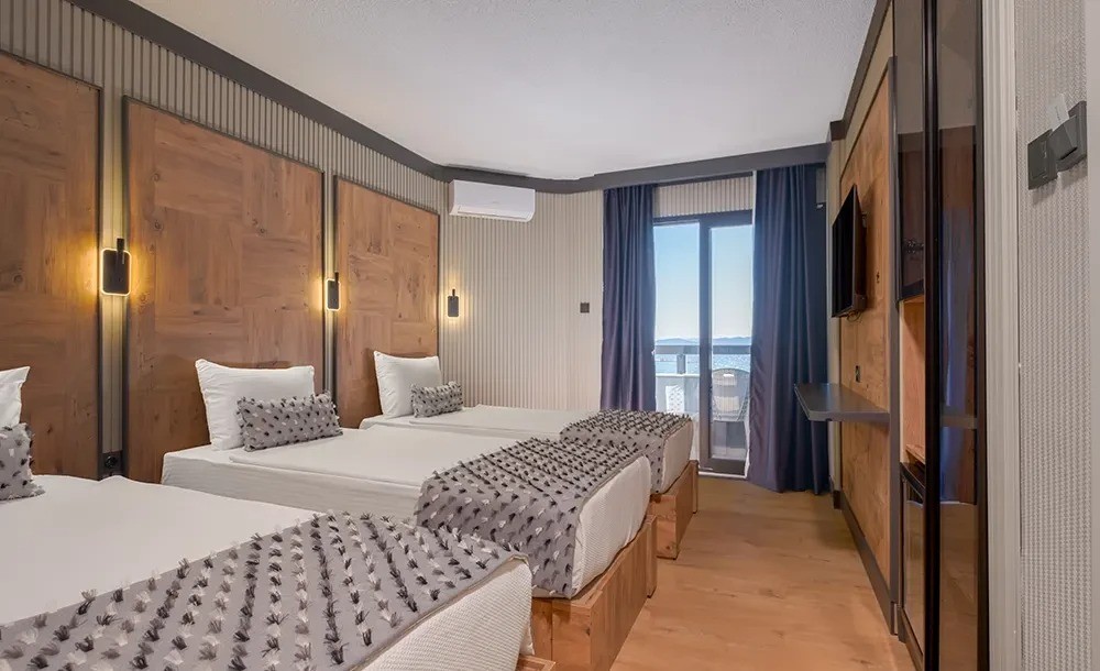 JURA HOTELS ADA BEACH
