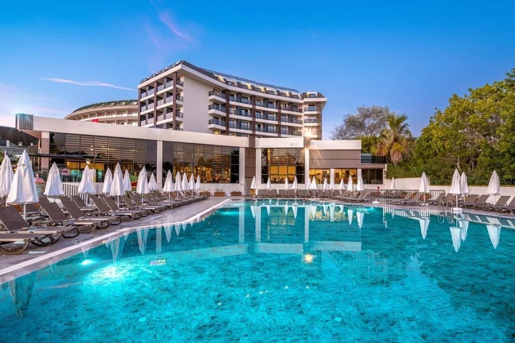 SEAPHORIA HOTEL
