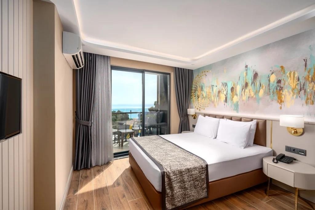 SEAPHORIA HOTEL