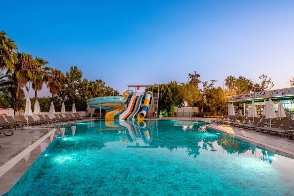 SEAPHORIA HOTEL