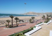 BEACH CLUB