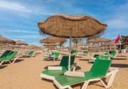 BEACH CLUB