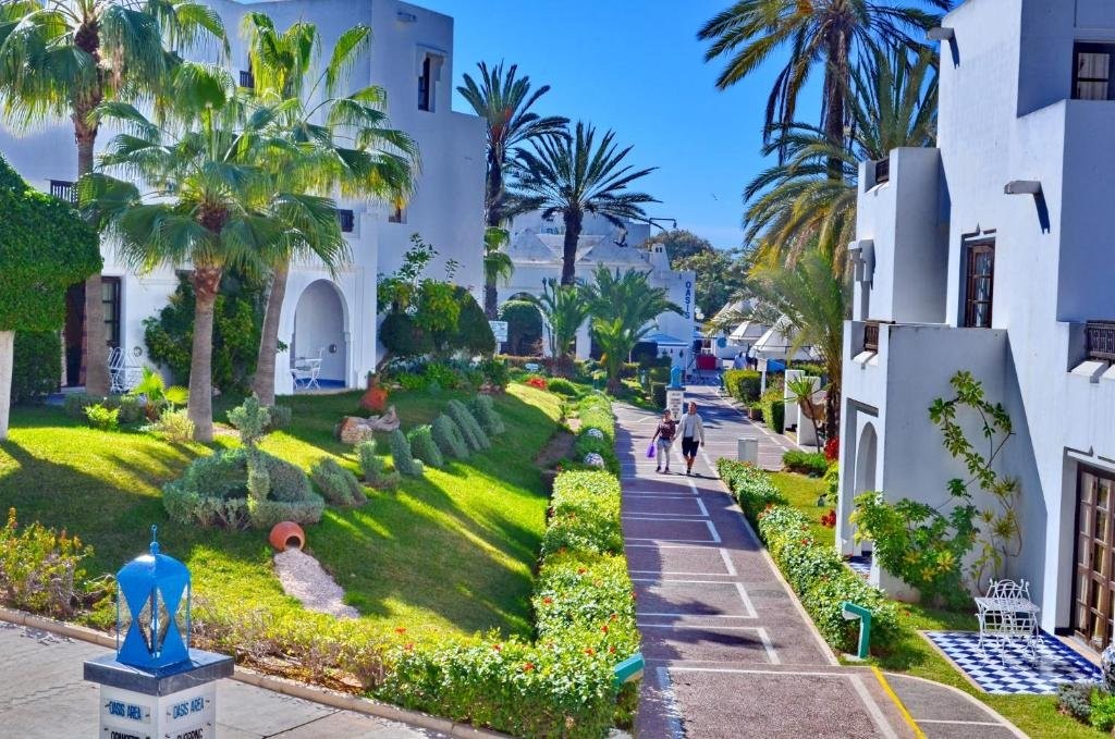 CARIBBEN VILLAGE