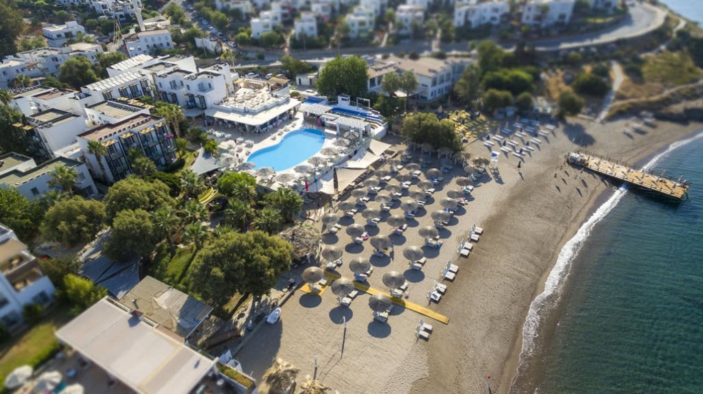 CHARM BEACH HOTEL