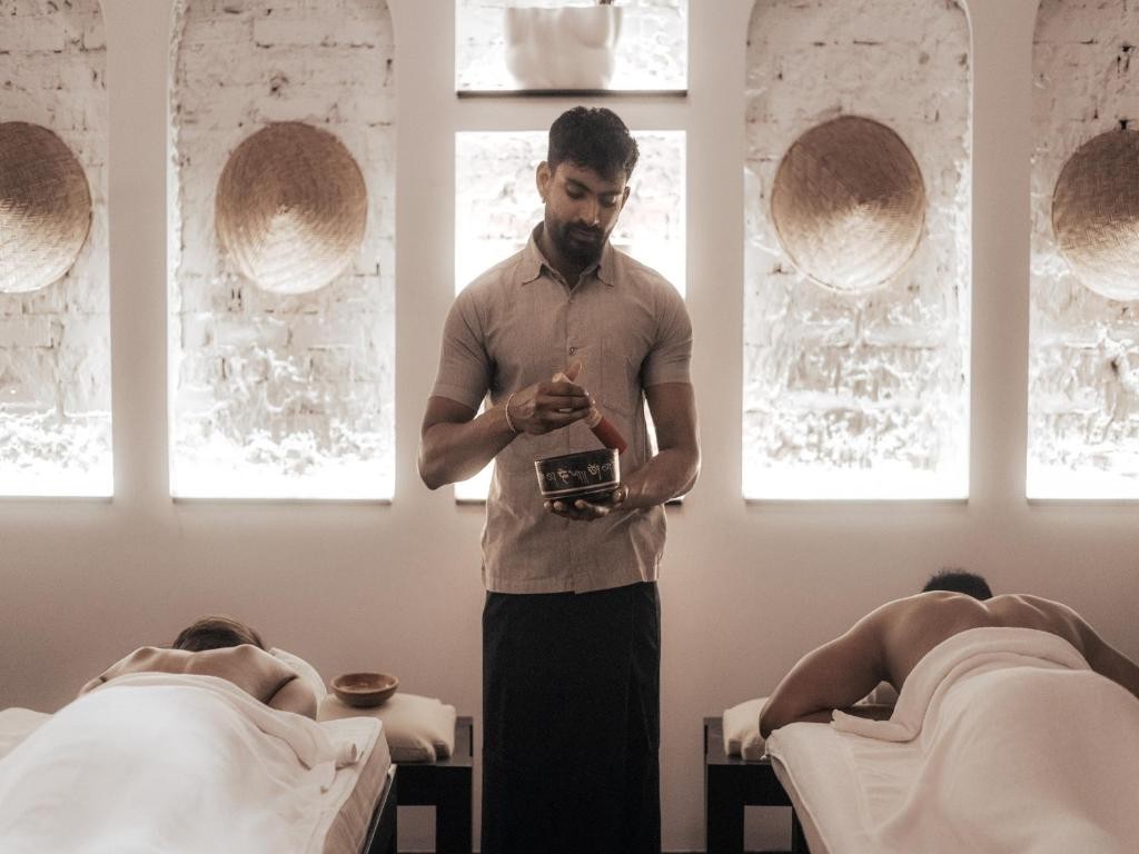 SUN SIYAM PASIKUDAH