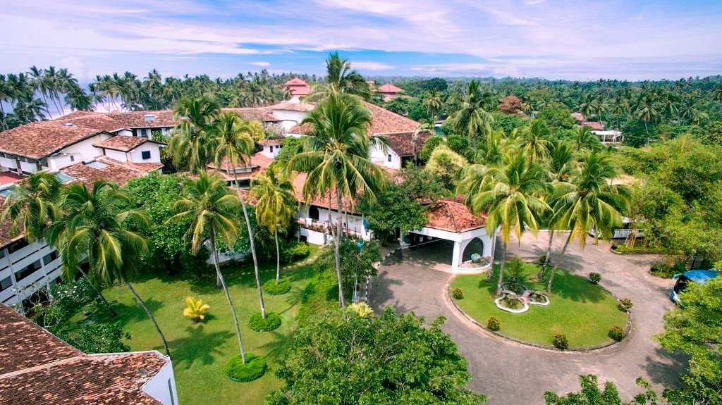 TANGERINE BEACH HOTEL