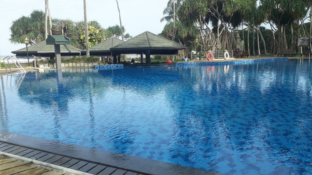 TANGERINE BEACH HOTEL