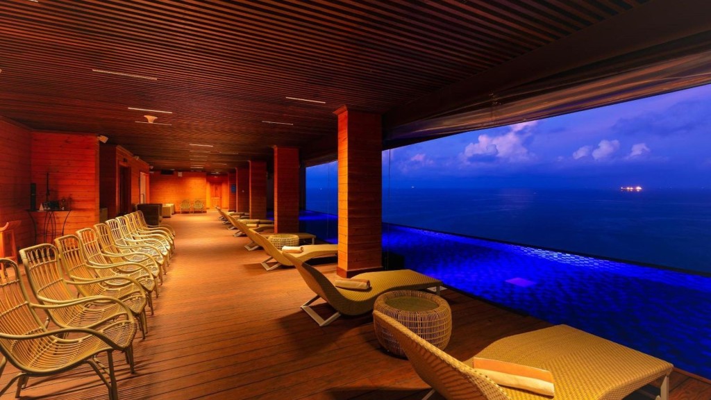 Araliya Beach Resort and spa